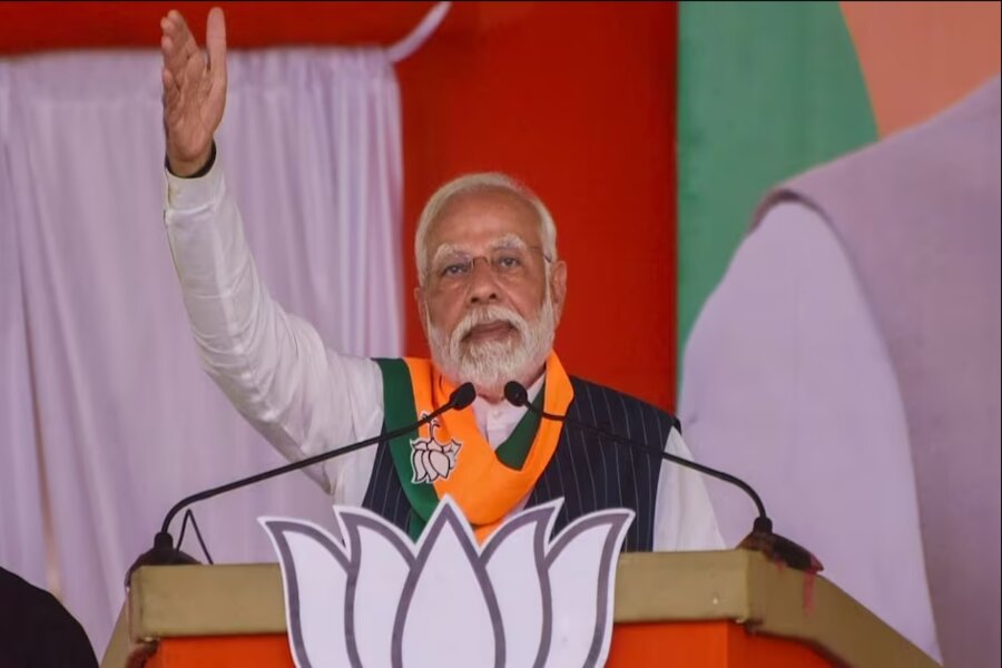 PM Modi said to the people of Basti - As long as Modi is alive, no one can snatch reservation from you